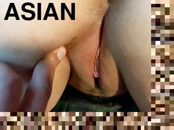 asiatisk, fisse-pussy, skolepige, amatør, fingering, bil, synsvinkel, snæver, bagsæde, våd