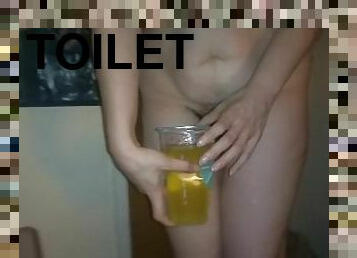 PinkMoonLust Stepbrother in bathroom! PISS Desperate! Can't use toilet! I pee yellow PISS into a CUP