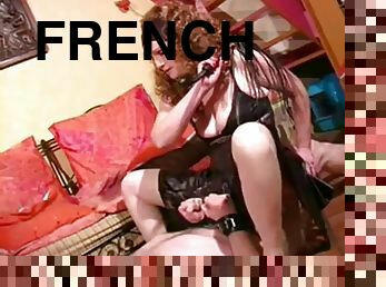 French maitresse demands worship