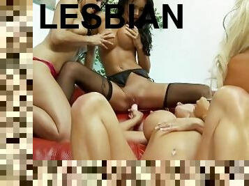 isot-tissit, orgiat, pillu-pussy, lesbo-lesbian, lelu, sormettaminen, kiimainen, blondi, lävistetty, dildo