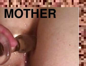 clitoris, pasarica, amatori, anal, bunaciuni, milf, jucarie, mama, cu-degetelul, dublu