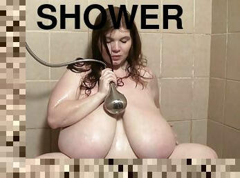 Anorei Collins - Anorei Enjoys A Sexy Bikini Shower