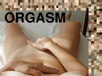 masturbare-masturbation, orgasm, pasarica, cu-degetelul, frumoasa, solo, tare