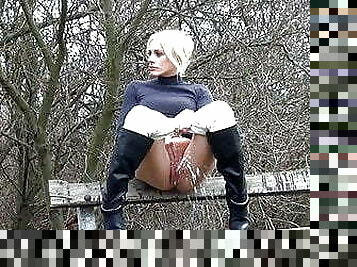 Blonde Enjoys A Messy Piss Outside