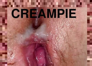 Quick creampie in dripping wet pussy