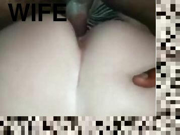 Wife cums on bbc