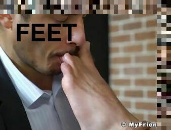 Bearded businessman foot worshipped by kinky Latino stud