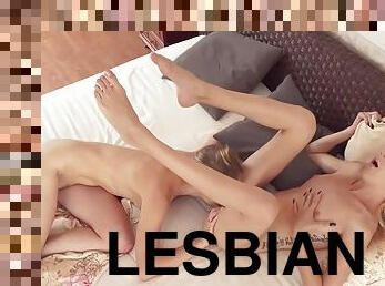 lesbo-lesbian, pari, kolmisin, pitkät-sukat, blondi, tatuointi