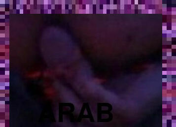 Arabische groe arsch transe reitet groe deutsche daddy schwanz ohne condom