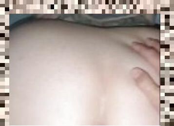 chatte-pussy, ejaculation-interne, belle-femme-ronde, butin, ejaculation, pute, blanc, tatouage