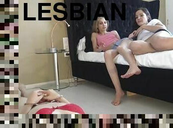 lesbo-lesbian, blondi, fetissi, ruskeaverikkö, kovaa
