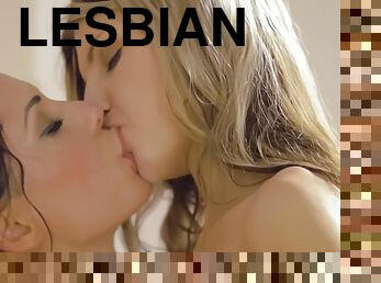купання, лесбіянка-lesbian, фінгеринг, блондинка, душ, брюнетка