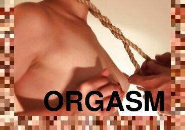 orgasm, fitta-pussy, kvinnligt-sprut, bdsm, vacker, bondage, brunett