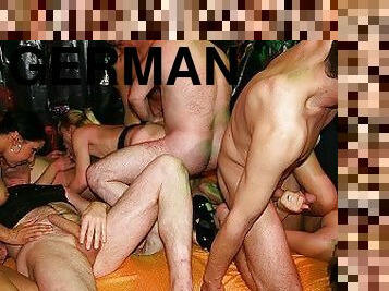 ekstrem, pesta-liar, pesta, swinger-orang-yang-suka-bertukar-pasangan-seks, amatir, anal, penis-besar, remaja, bintang-porno, jerman