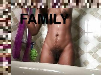 During this CHRISTMAS FEAST AT FAMILY REUNION  Amateur sexworker got caught camming