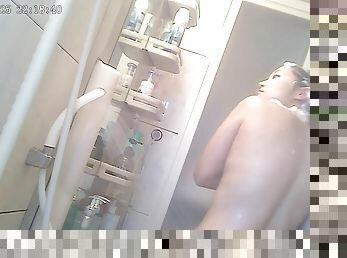 Japanese beautiful wife in shower voyeur