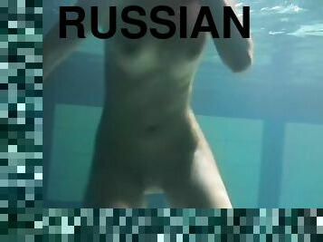 Siskina and Polcharova strip nude underwater