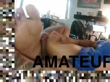 grosse, amateur, ejaculation-sur-le-corps, gay, belle-femme-ronde, joufflue, pieds, webcam, fétiche, solo