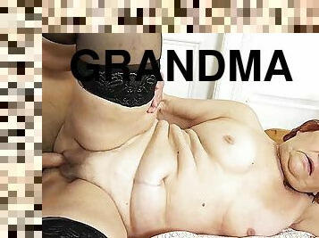 perä, takaapäin, isoäiti, vanha, amatööri, kypsä, suihinotto, mälliotos, isoäiti-granny, kova-seksi