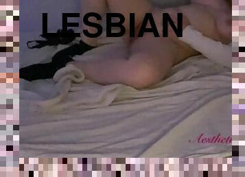 lesbian orgasm. lesbians cum so hard at the same moment. Pussy eating