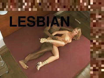 antar-ras, lesbian-lesbian, ganda, sperma, berambut-pirang, menembus