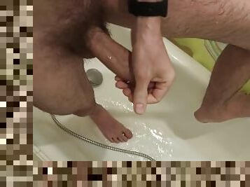 evening jerk in the shower after work