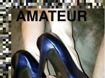Metallic blue heels shoejob (full 9min vid onlyfans)