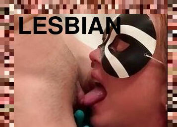 kylpy, clitoris, valtava, orgasmi, julkinen, ruikkiminen, lesbo-lesbian, bdsm, mälli, oraali