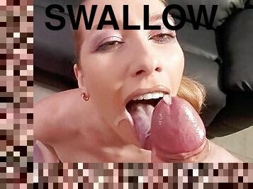 Cam girl Lisa Klark aka Blonde Miami loves to swallow cum after being fucked ass to mouth