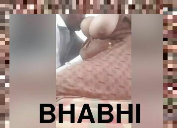 Today Exclusive- Bhabhi Boob Sucking By Dewar