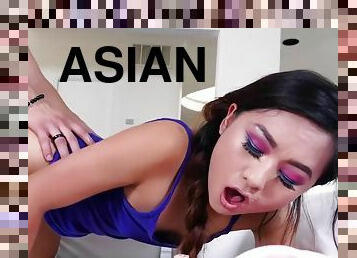 Asian Selfie Snatch With Elle Voneva