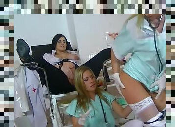Vanessa, Jordan Verwest And Leony Aprill In Piss Gynos Get Their Lesbo Examinations