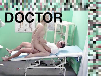 Slim blonde gets fucked and cum from doctor