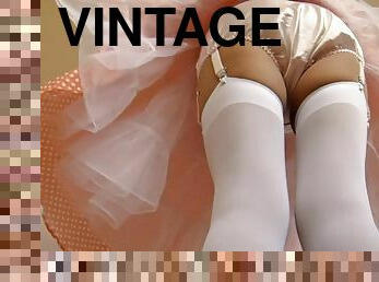 vintage, calze, biancheria-intima, donne-dominanti, tacchi-alti