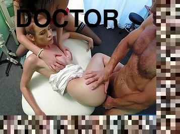 asyalı, mastürbasyon-masturbation, hemşire, amatör, oral-seks, doktor, grup-sex, üç-kişilik-grup, kızıl-saçlı, uzun-çoraplar