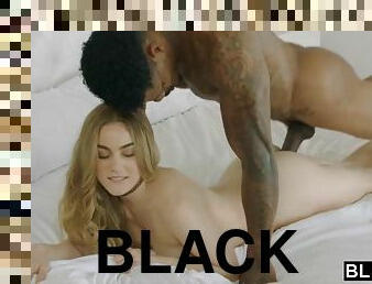 Leggy model loves black dicks