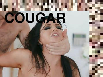 Hot leggy cougar Romi Rain hard porn video