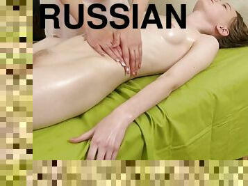 росіянка, підліток, хардкор, масаж