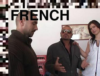 French Porn - Une nouvelle au bordel - hard core