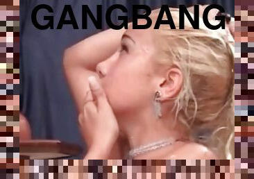Gangbang Archive Record for a bukkake party