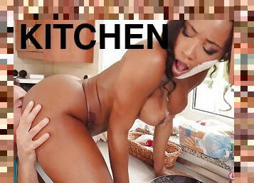 Nick Ross fucks Kiki Minaj in the kitchen