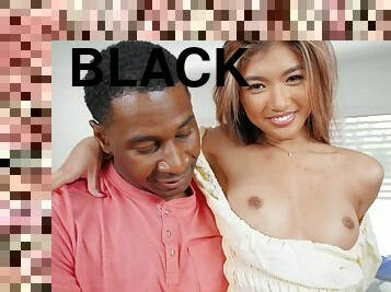 Petite Clara Trinity prefers big black cocks