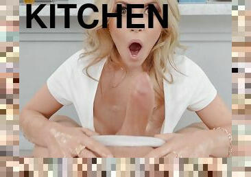 Exciting kitchen fuck with Kayla Kayden