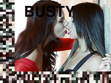 Tango turned into fuck for Veronica and Missy