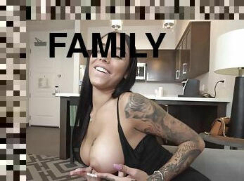 Kinky Family - Camila Cortez - Kinky bang with arousing step