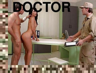 armija, medicinske-sestre, analano, doktor, u-troje, prljavo, bolnica, vojska