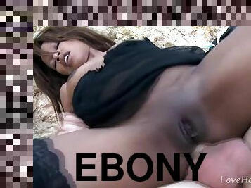Ebony Beauty Spreads Wide For White One-Eyed Snake