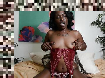 Slinky Ebony Beauty - hot babe porn video