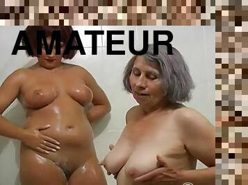 vecchi, mogli, amatoriali, maturi, nonnine, lesbiche, mammine-mature, video-casalinghi, mamme, serie