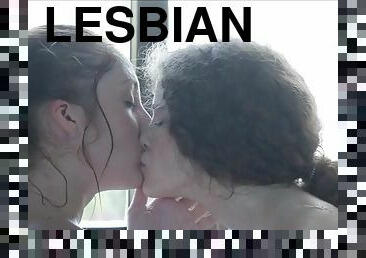 Lesbian Lovers 40